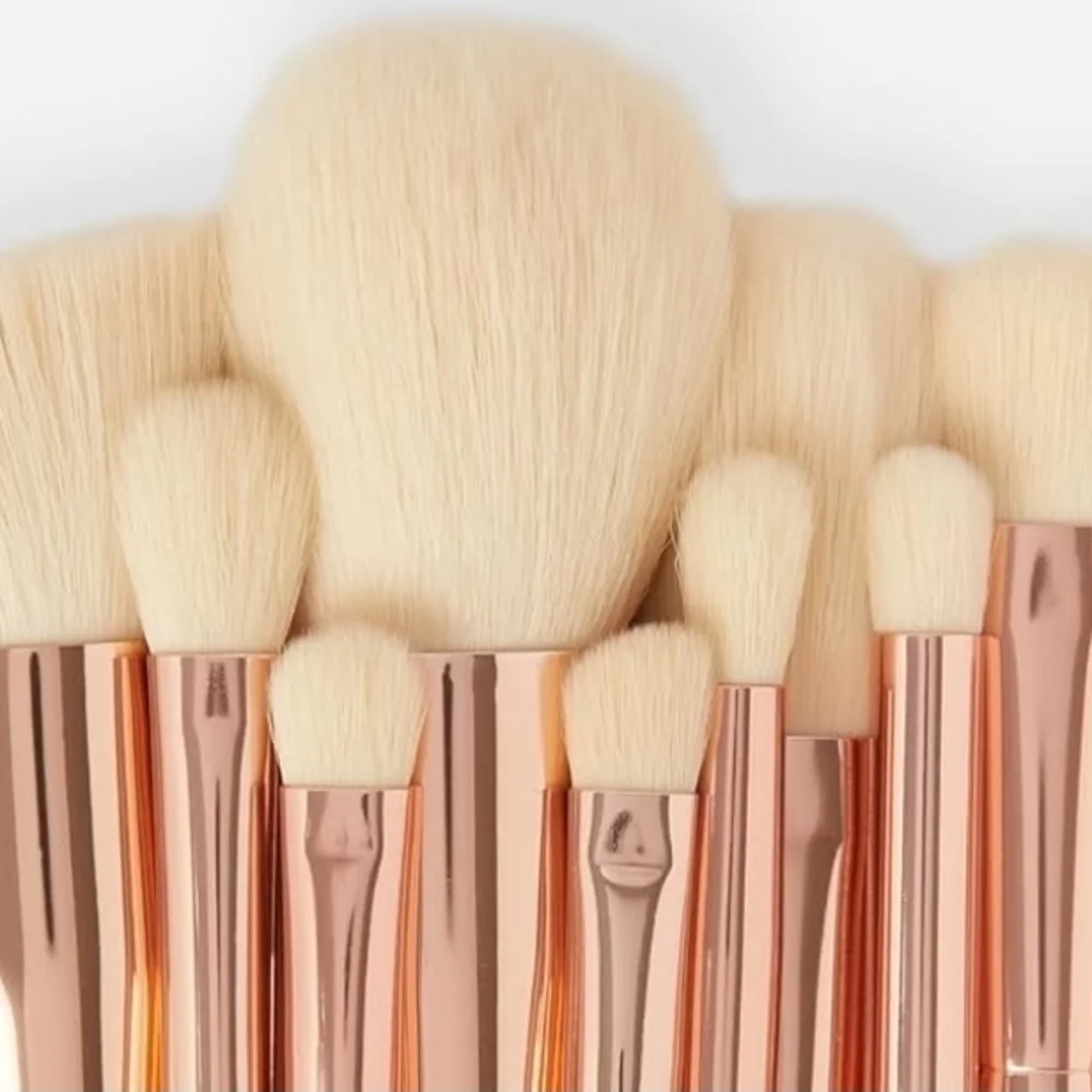 BH COSMETICS Studio Pro Makeup Brush Sculpt Blend Buffer Shader 11 Piece NIB